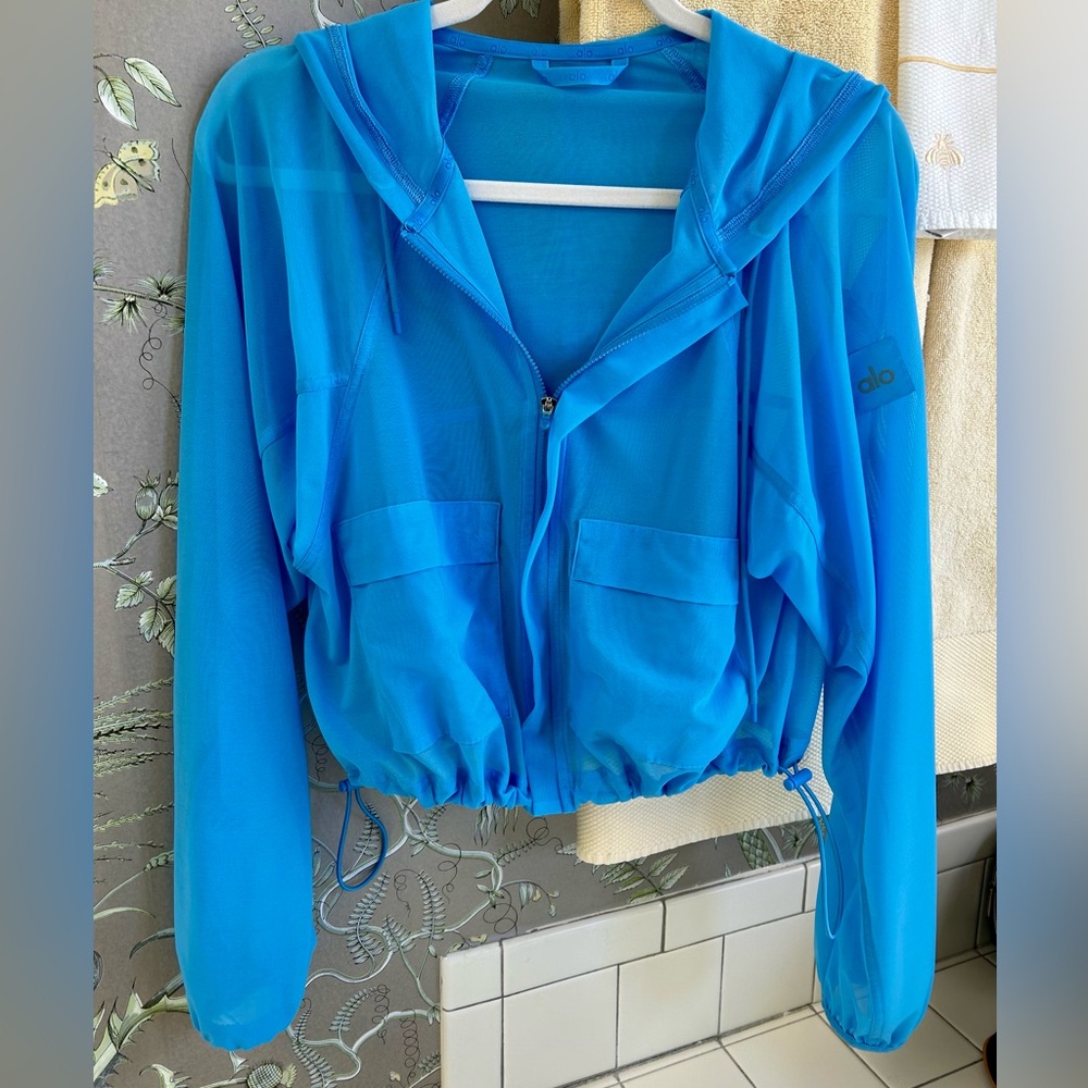 Alo Yoga | Mesh Sheer Bliss Jacket | Azure Blue